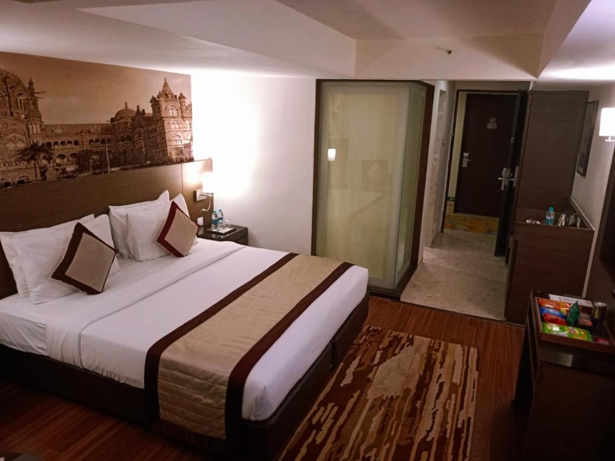 Royal Orchid Central Grazia, Navi Mumbai Exteriör bild