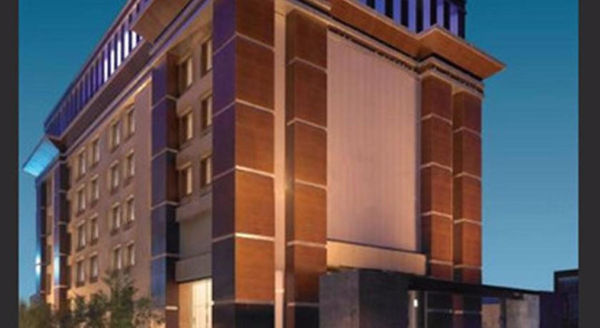 Royal Orchid Central Grazia, Navi Mumbai Exteriör bild